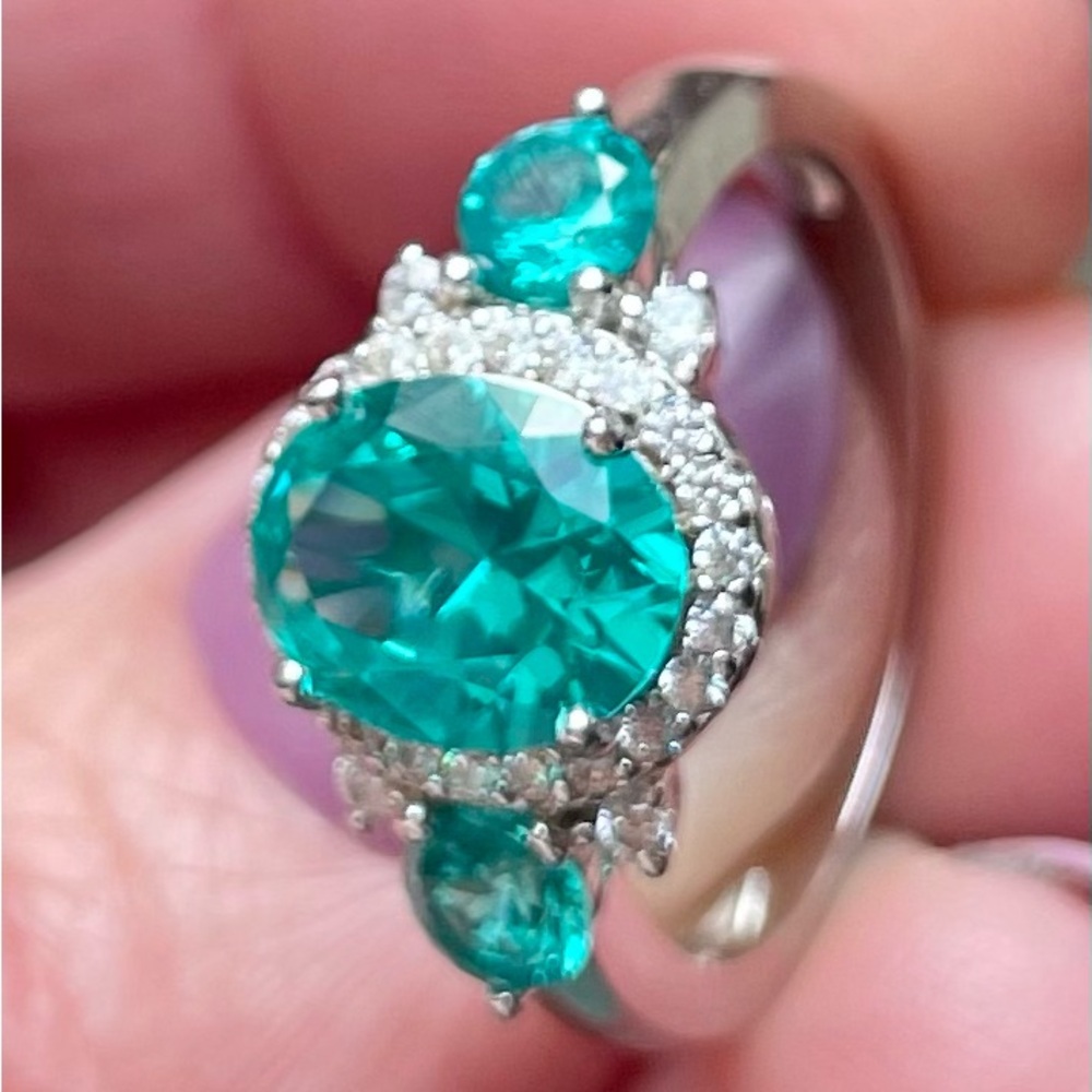 Elegant Sterling Silver and bright Aqua Gemstone RingLab Diamonds Sz 7 JBL 925 - Picture 2 of 9